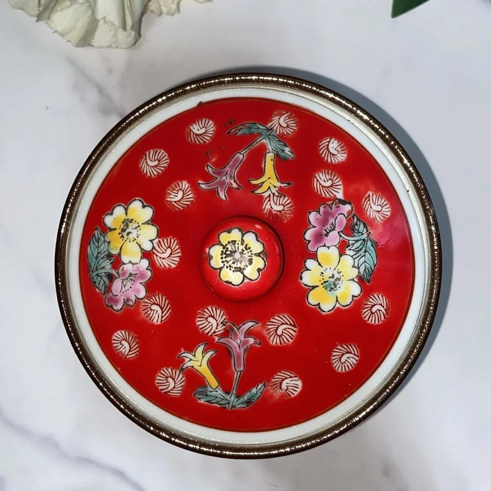Vintage Chinese Qianlong Porcelain Jar Red Enamel Lidded Stamped Floral Design